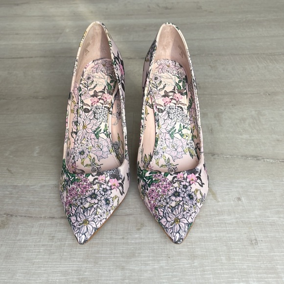 Guess stilettos - Picture 2 of 4